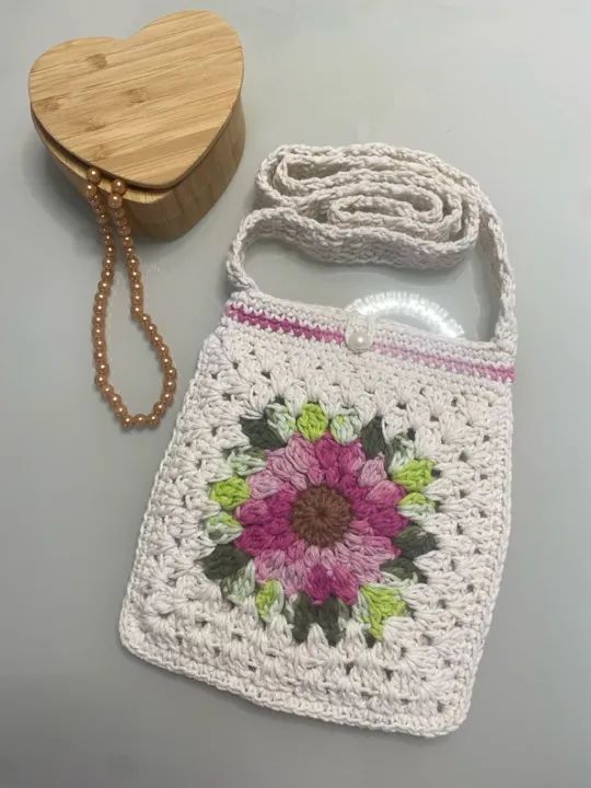 Bolsa de crochê artesanal - Foto 4
