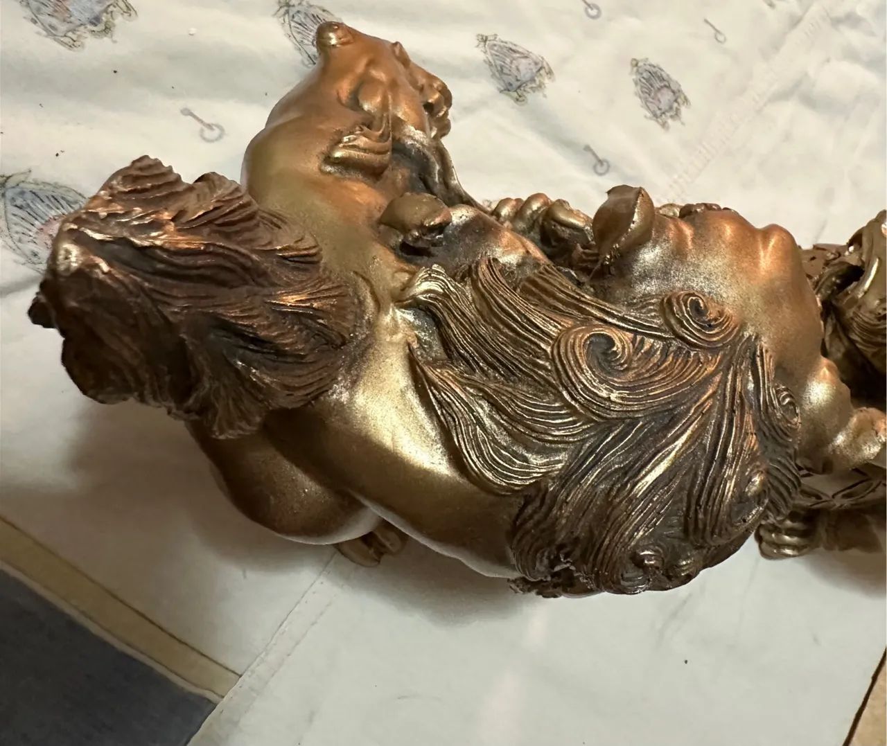 Belo Par de Cão Foo em Resina, Dourado  20cm - Foto 4