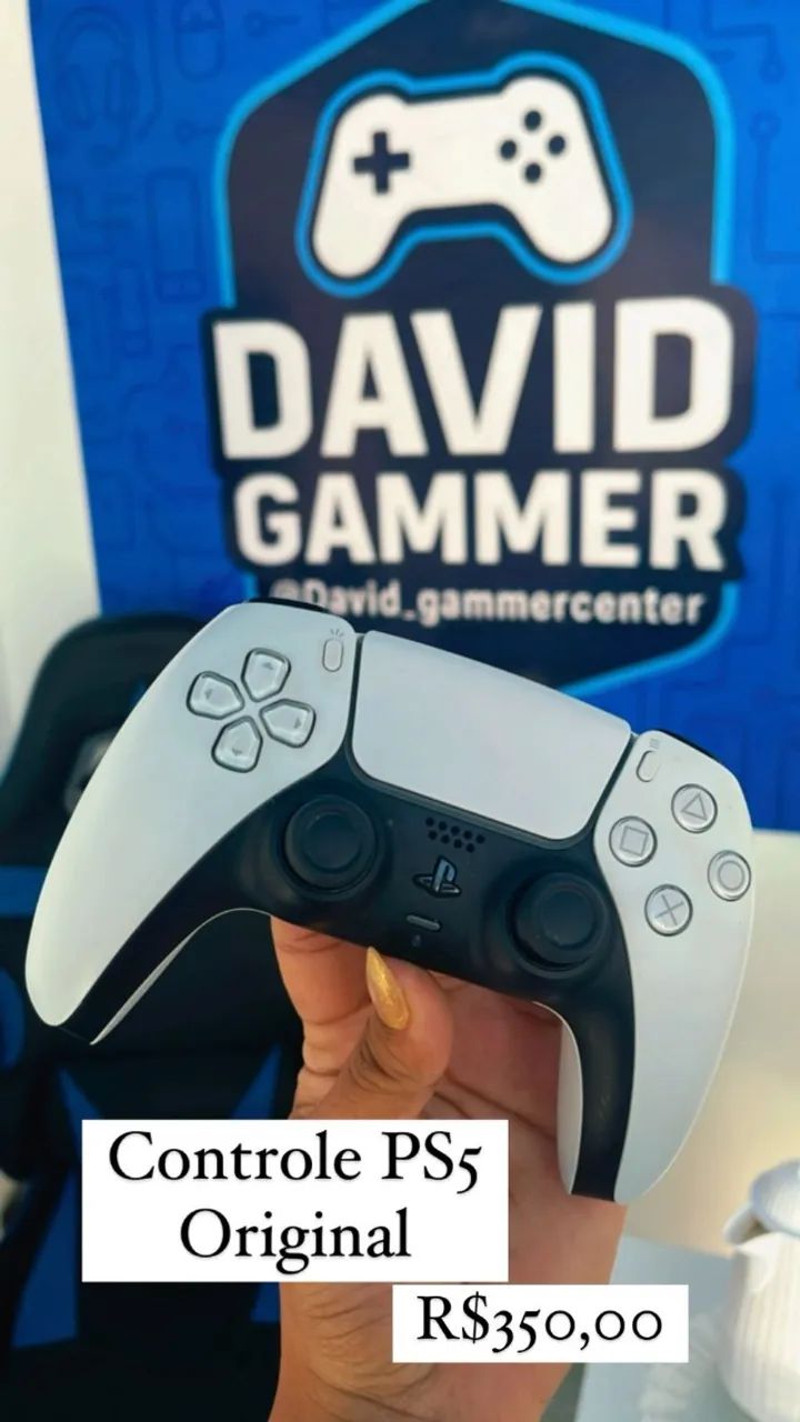Original PS5 Controller in White.420252182066636800