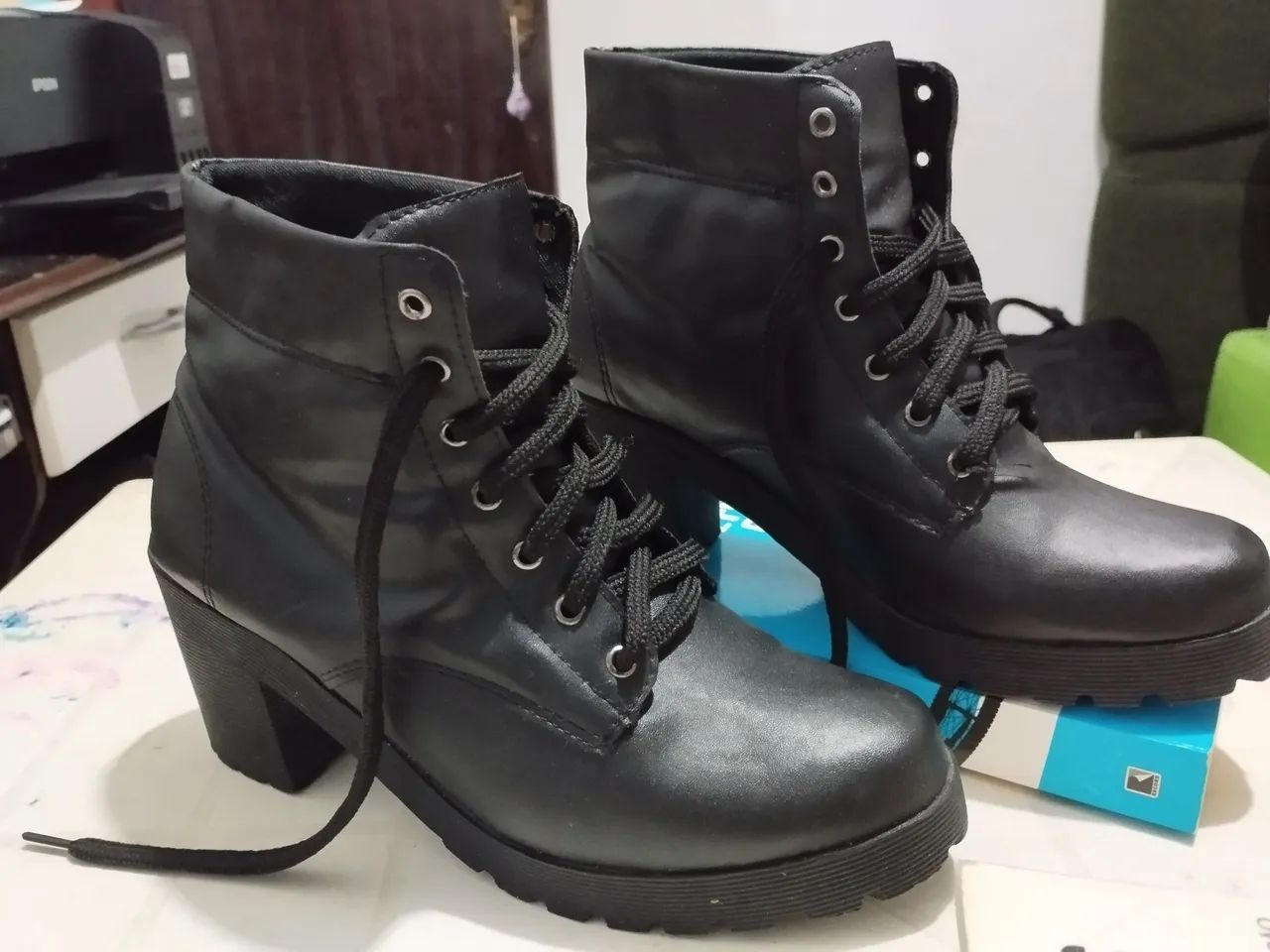 Botas Cano Curto Tamanho 37 Preta