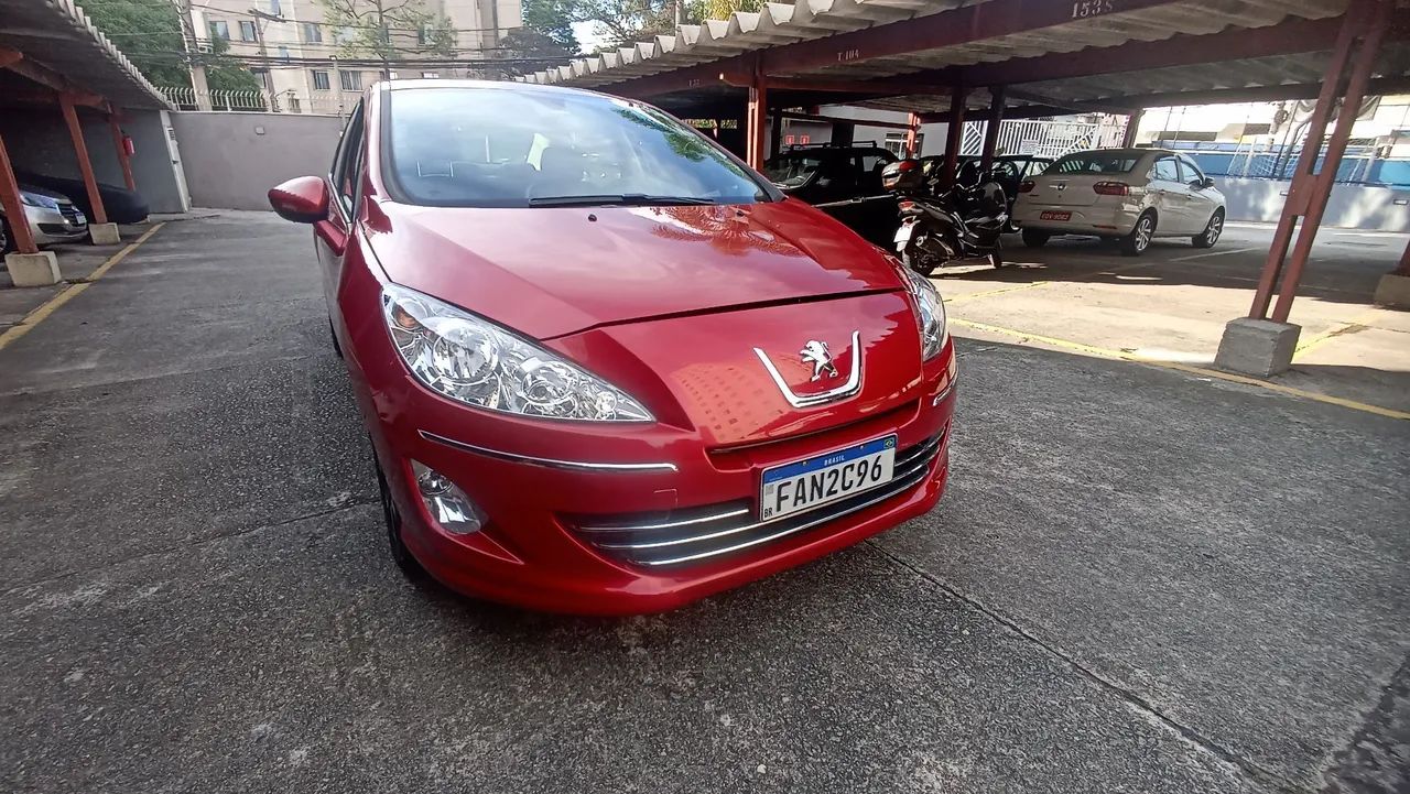 Peugeot 408 - Foto 2