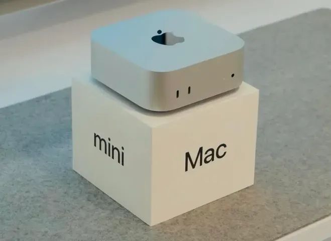 Mac Mini M4 16/256GB NOVO LACRADO - Computadores e Desktops
