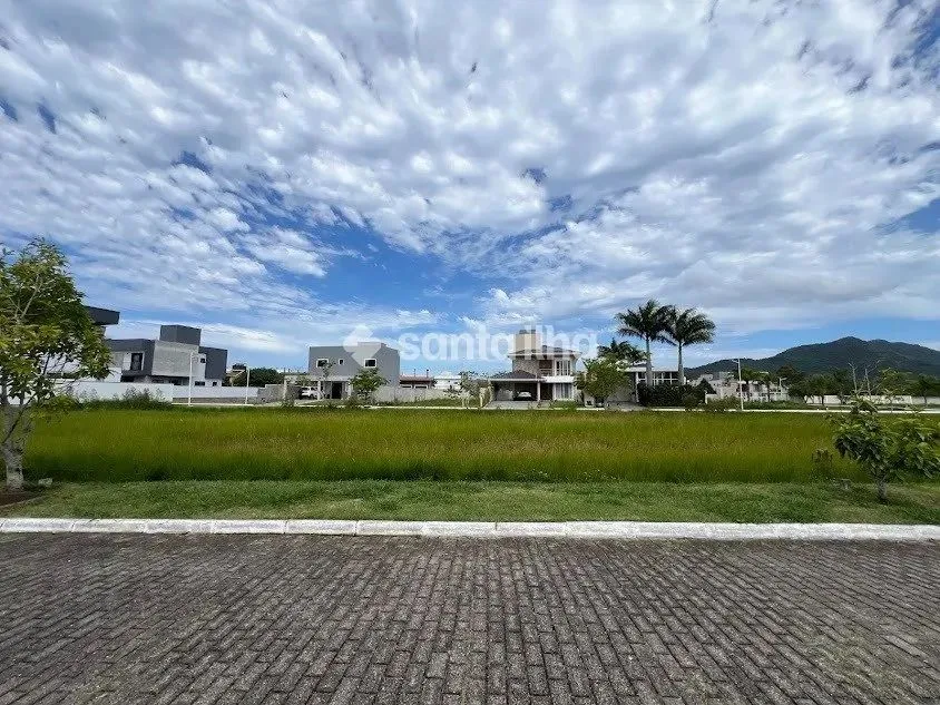 Terreno em condomínio fechado à venda, 385,61m² - Campeche - Florianópolis/SC