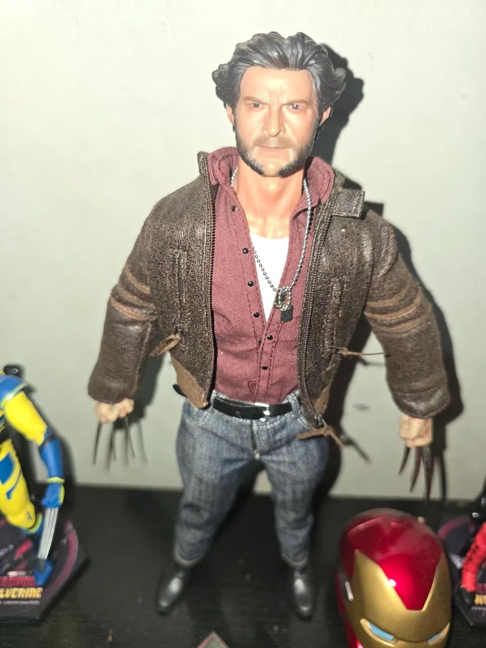 Hot Toys Wolverine - Logan - Foto 3