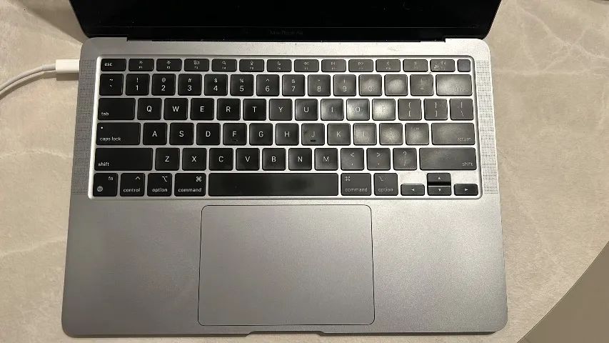 Macbook Air 13.3", M1, 256gb  - Foto 3