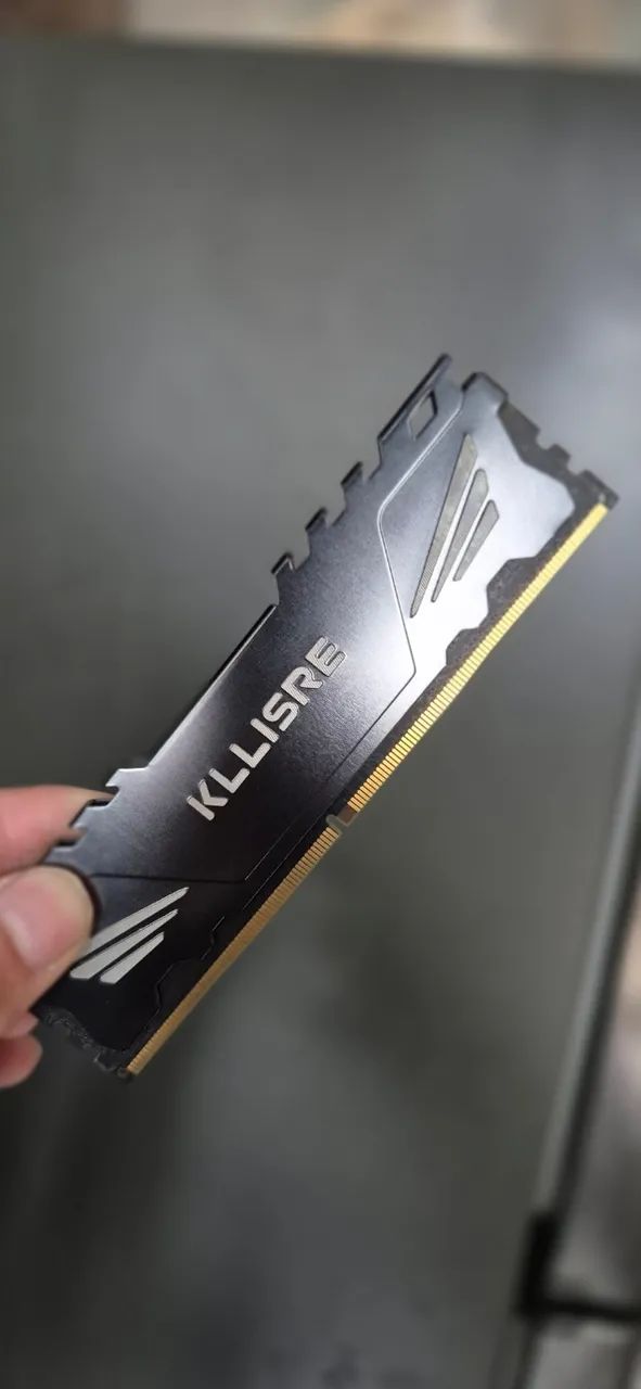 Memória RAM Gamer Kllisre DDR4 8GB 3200MHz - Desempenho e Estilo para Seu Setup!