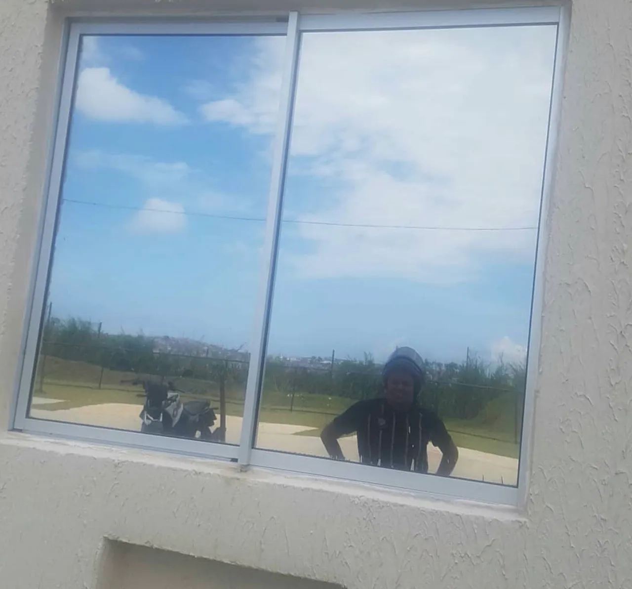 Plotagem alto motivas e residencial , películas , automotivas , residências ,