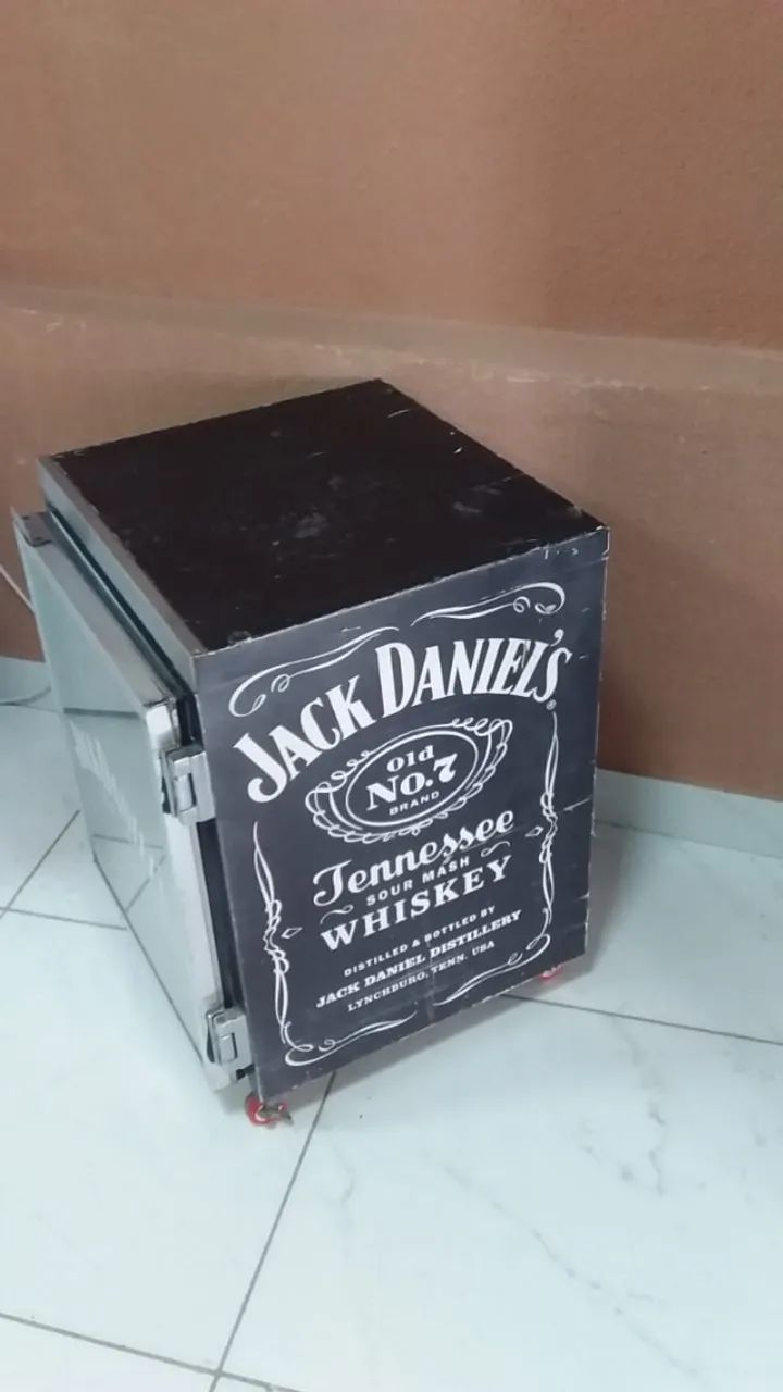 Vende-se mini freezer espositor - Foto 4