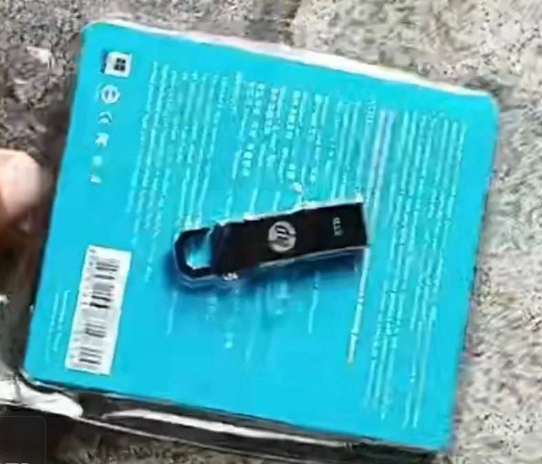 Pen drive 1 terabyte  - Foto 3