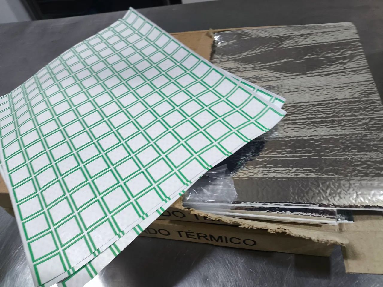 Papel Acoplado Térmico Verde 700 unidades  - Foto 4