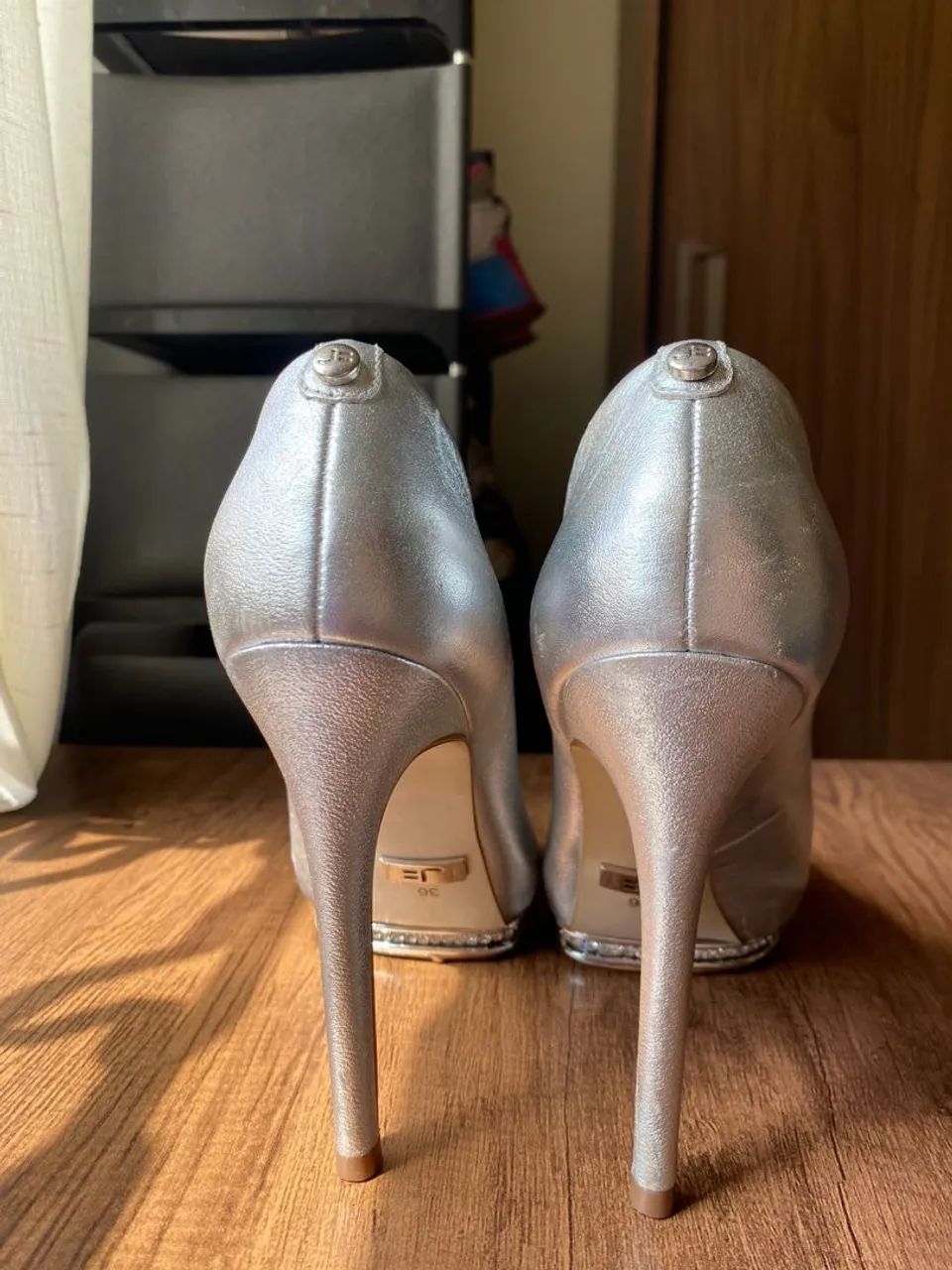 Salto Alto Prateado Elegante Salto noiva Jorge Bischoff n° 36 - Foto 3