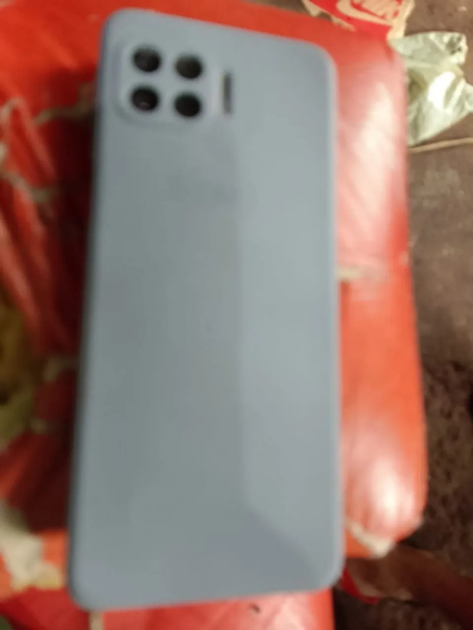 Estou vendendo um celular moto g5g plus