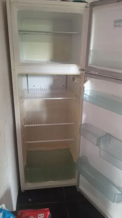 Geladeira Duplex gelo seco Electrolux R$1200 - Foto 3