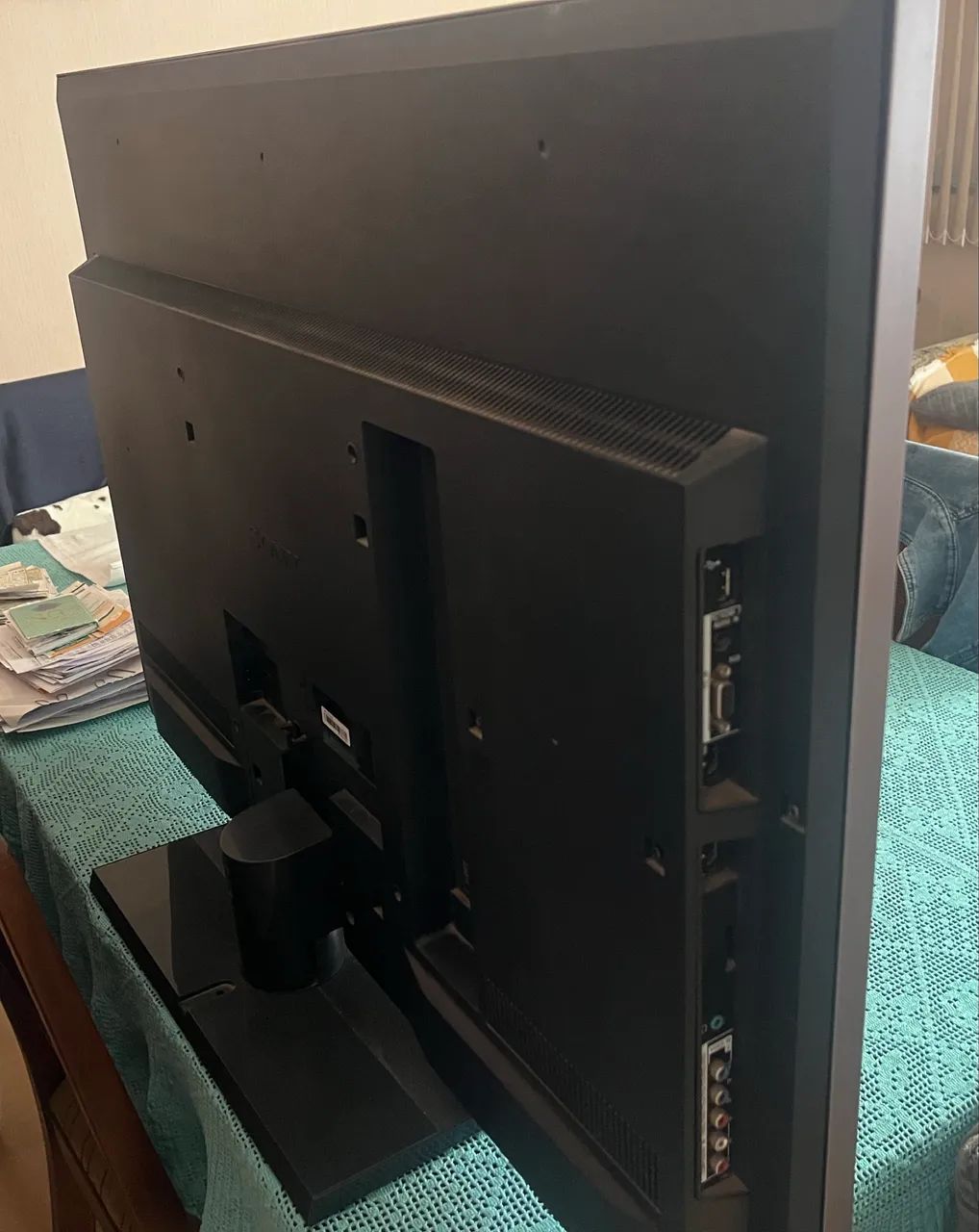 40-inch SONY BRAVIA TV64168598083073123