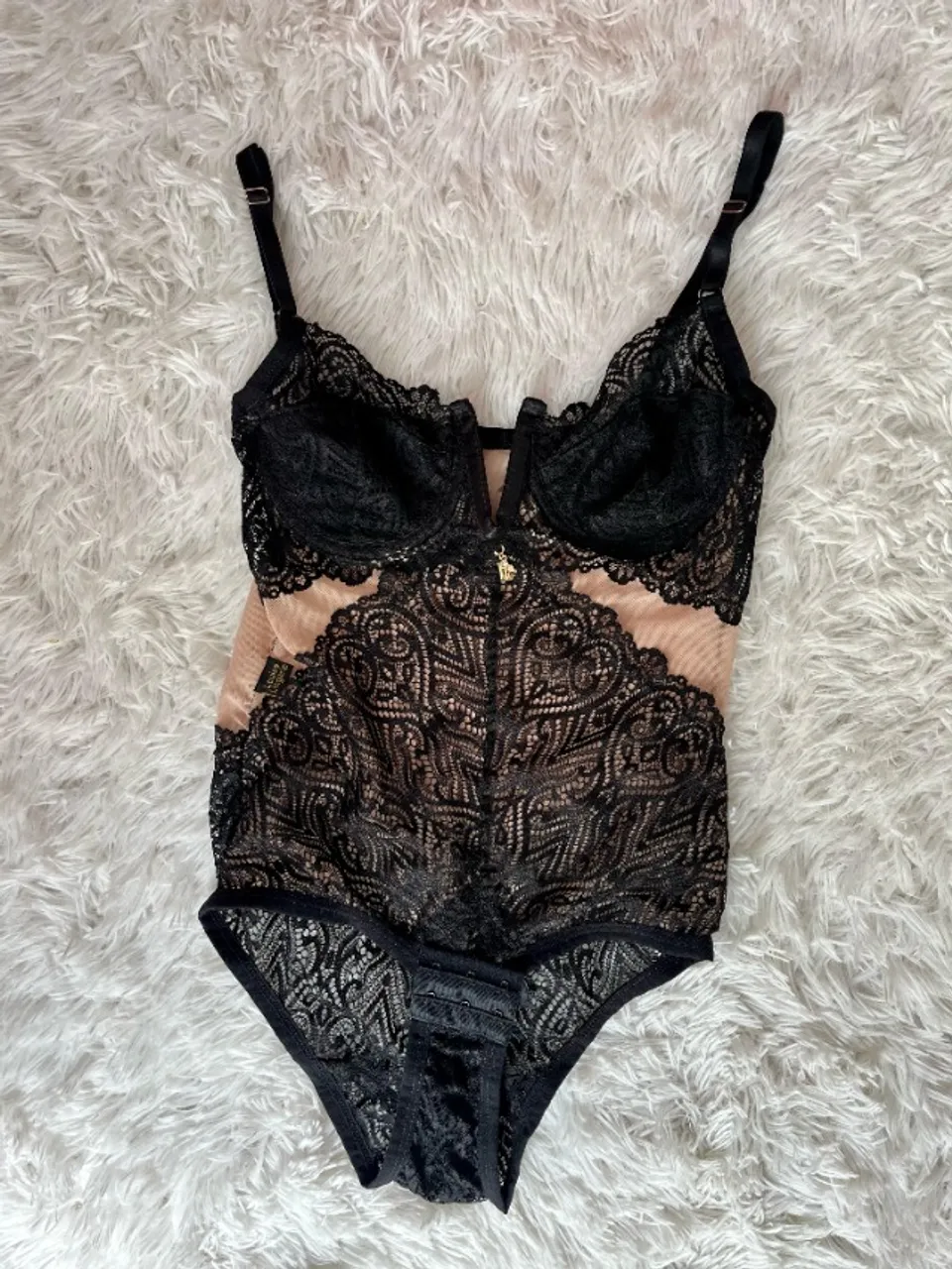Body com renda