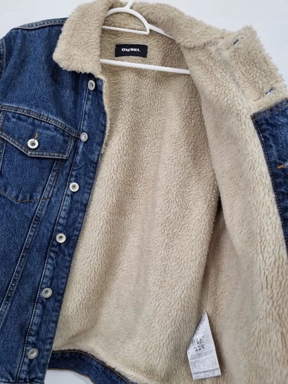 Jaqueta jeans forrada com sherpa Diesel - Foto 4