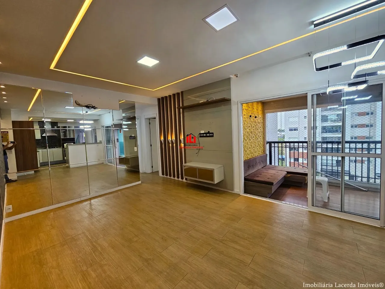 Apto no Liverpool com 3 Suítes Semimobiliado | 113m² Privativo 2 Vagas Cob