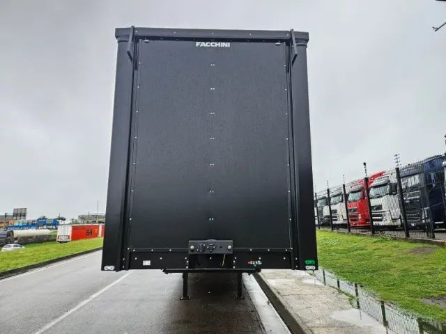 Sider Facchini Ano 2026 0km 30 Pallets 15.40 x 2.90 Pronta Entrega Sem Pneus - Foto 2