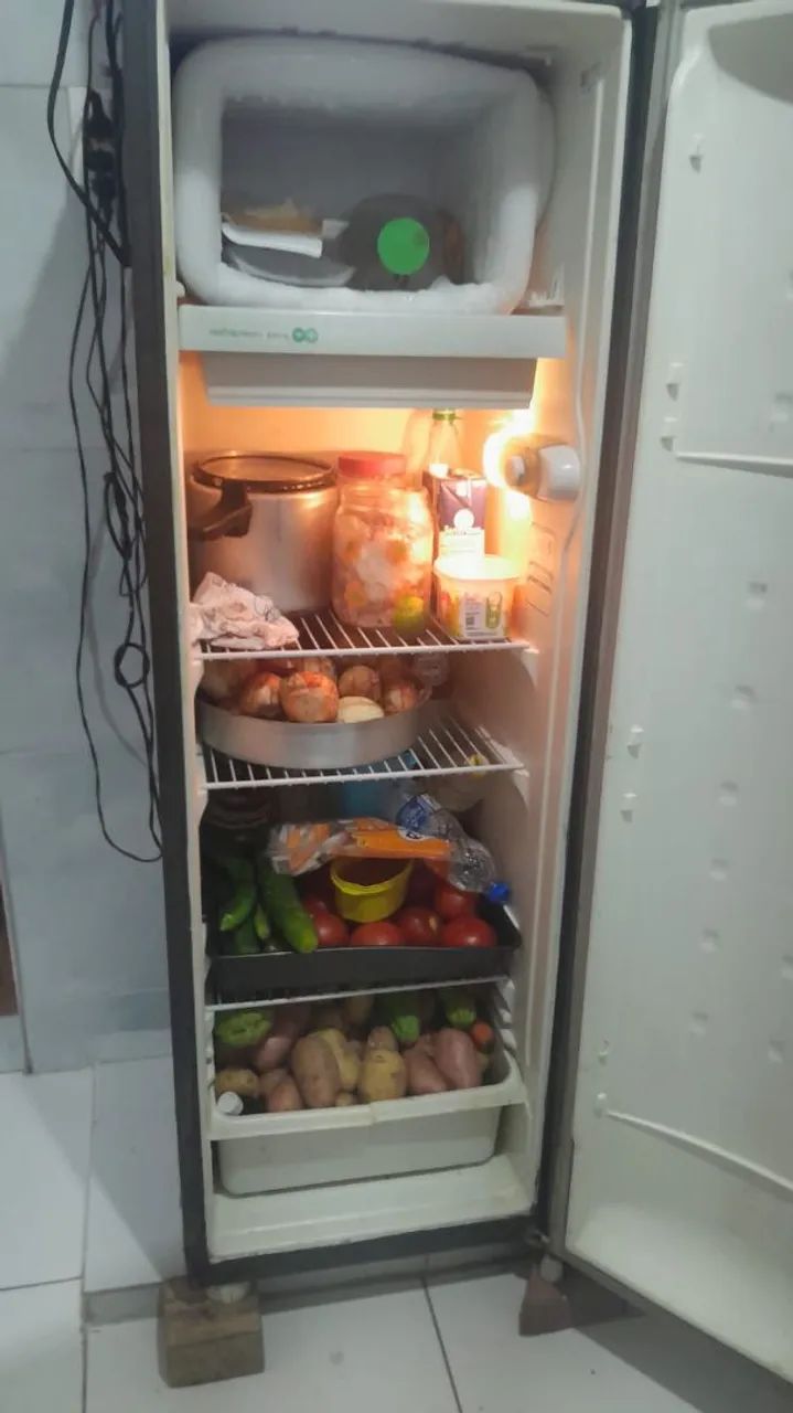 Geladeira Consul 239 litros  - Foto 2