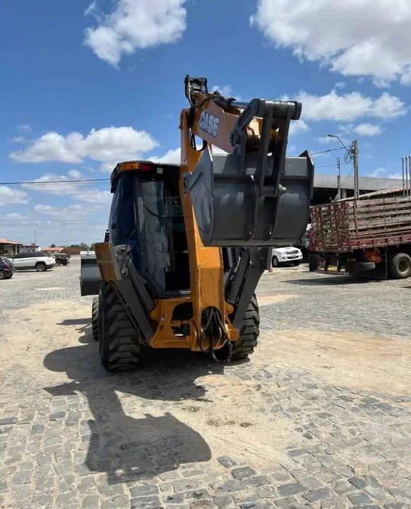 2013 Case 580n - Foto 2