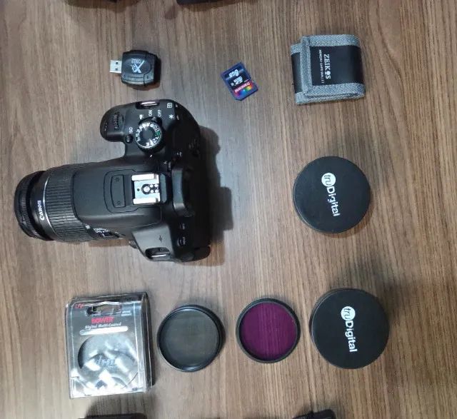 Camera Profissional Inteligente Canon T4i + Kit completo com Filtros, Flash e Baterias - Foto 5
