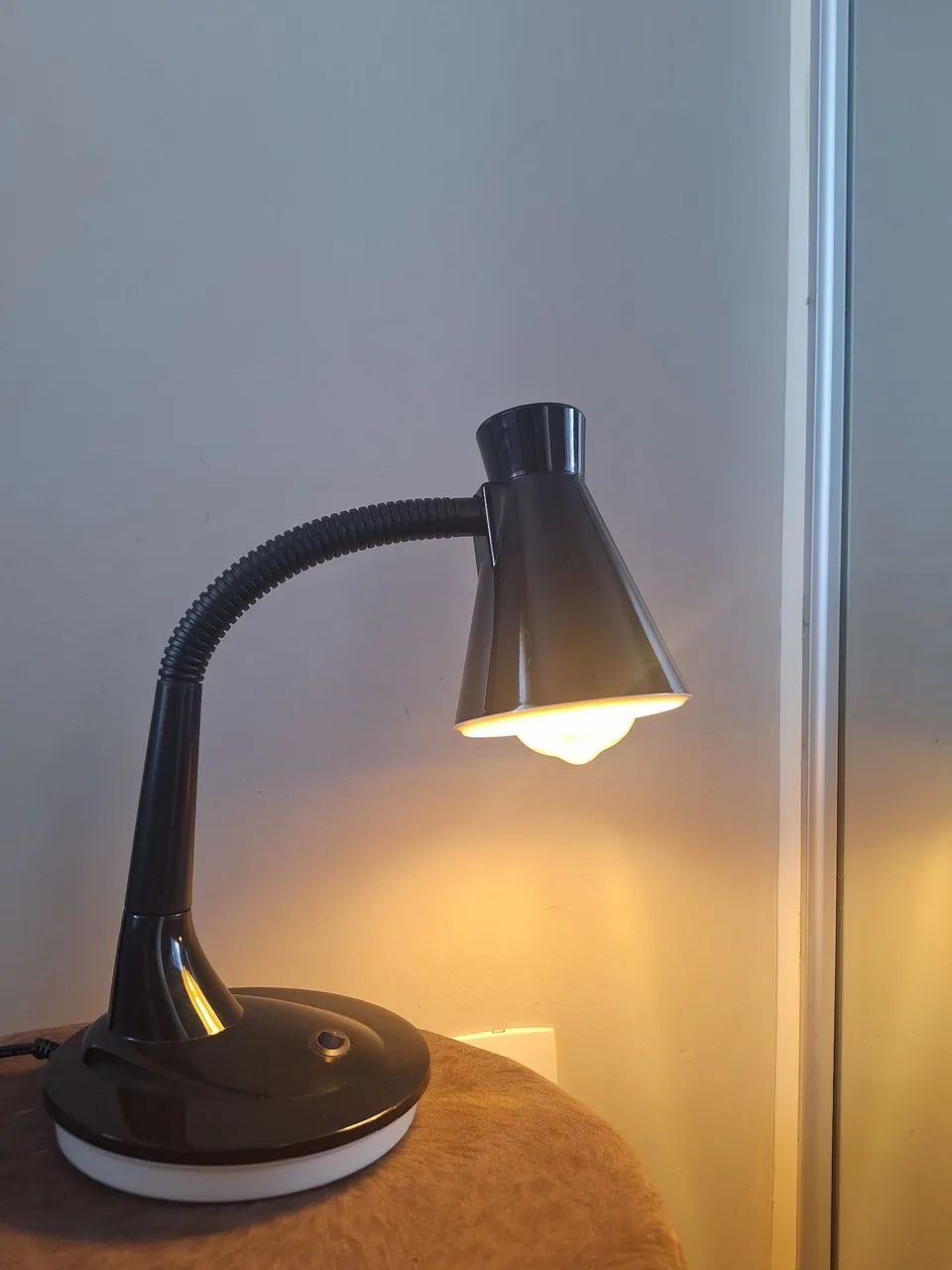 Luminária para escritório 