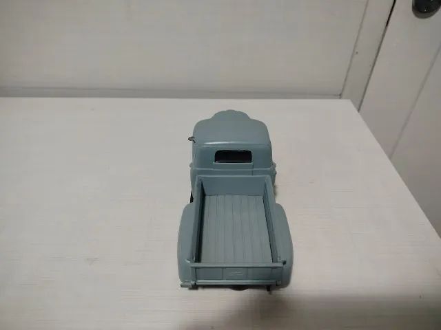 Miniatura Ford F1 Pickup 1948 Maisto 1/25 #1Cinza - Foto 5