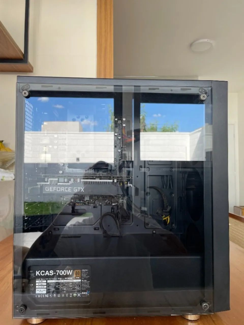 PC Gamer i3 10105F + GTX 1660Ti