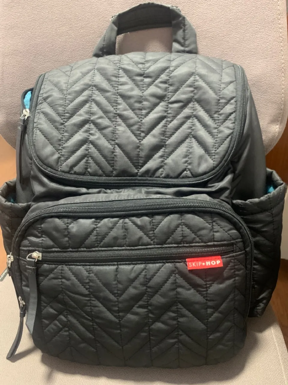 Bolsa mochila maternidade skip hop preta