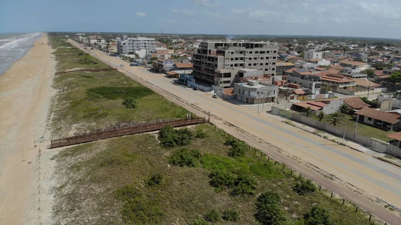 Casa toda mobiliada debaixo do chalé na primeira quadra da praia de Guriri ES - Foto 12
