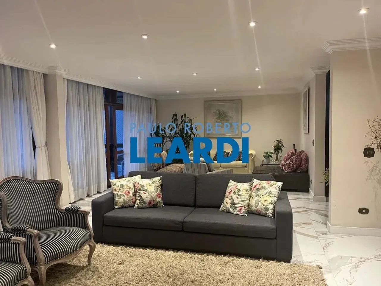 SOBRADO - JARDIM ADALGISA - SP