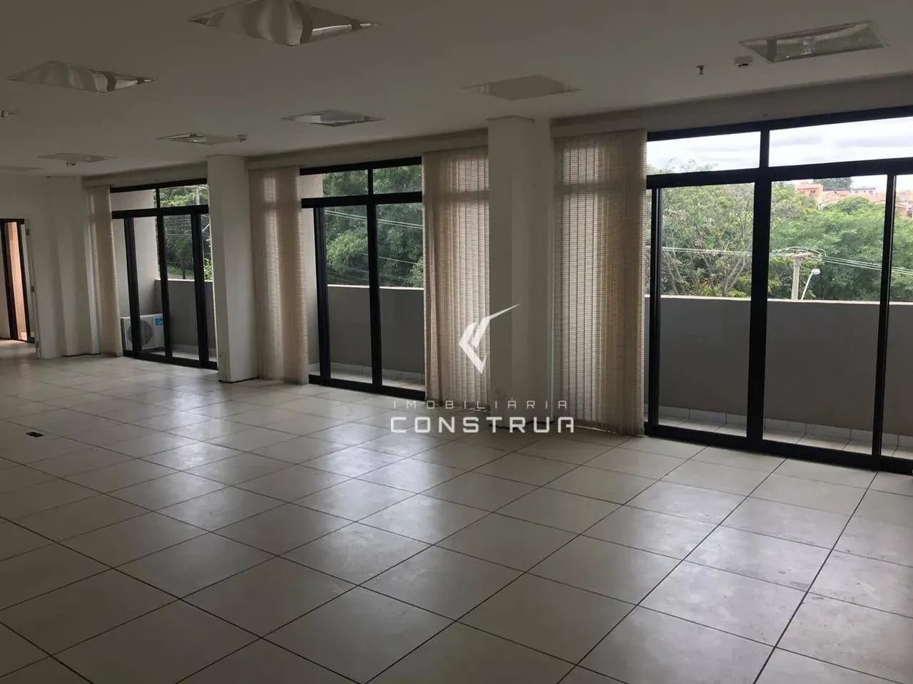 Sala Comercial para venda ou locação no Jardim Chapadão - Campinas/SP