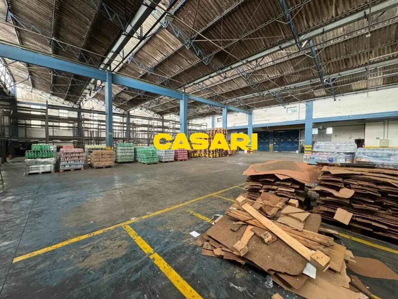 Galpão à Venda com Prédio Comercial e Estacionamento no Taboão - 3.890m² - São Bernardo do - Foto 5