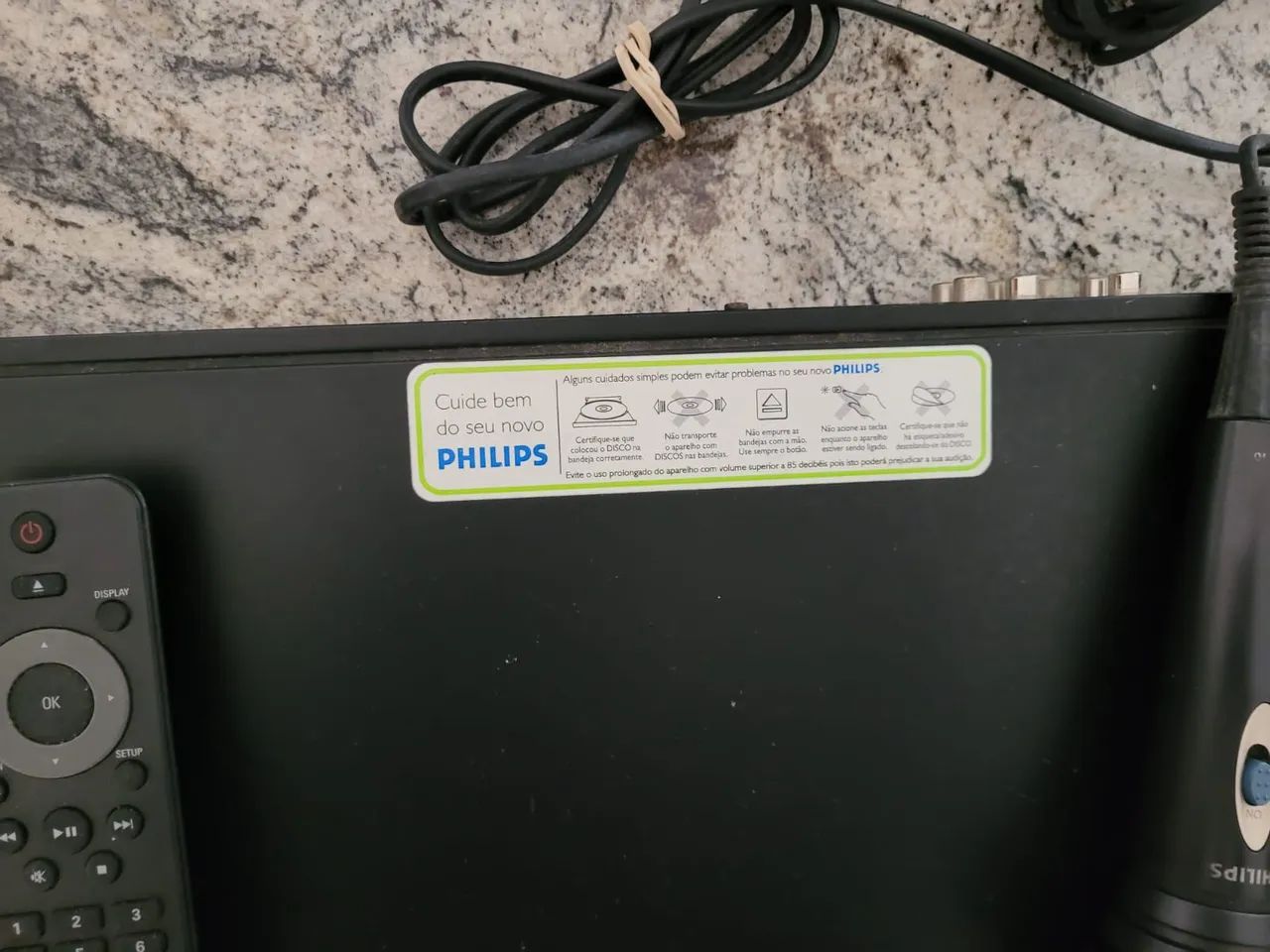 Dvd Philips com karaokê dois microfone  - Foto 4