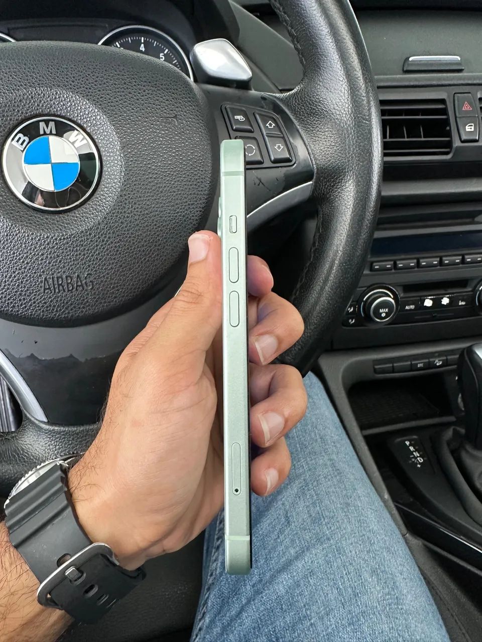 iPhone 15 128GB Verde IMPECÁVEL - Foto 4