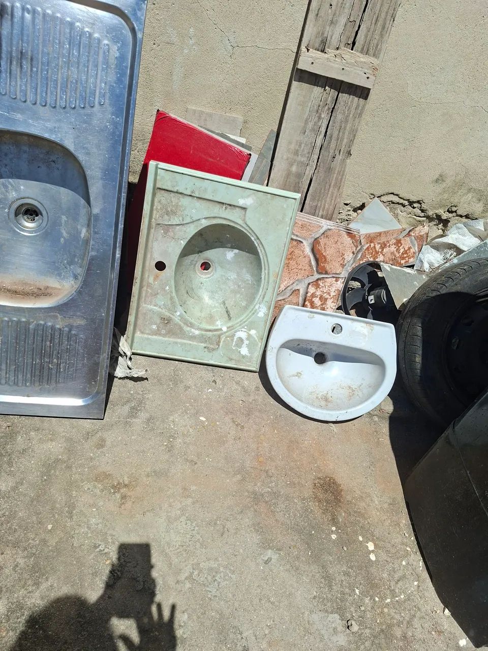 Vende-se 3 pia sendo que a da cozinha e da itatiaia  - Foto 2