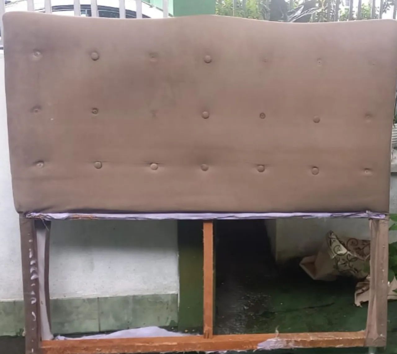 Cabeceira de cama bom estado...120 reais  - Foto 3