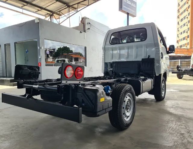 Kia Motors Bongo K-2500 2.5 4X4 TB Diesel 2026 - Foto 7
