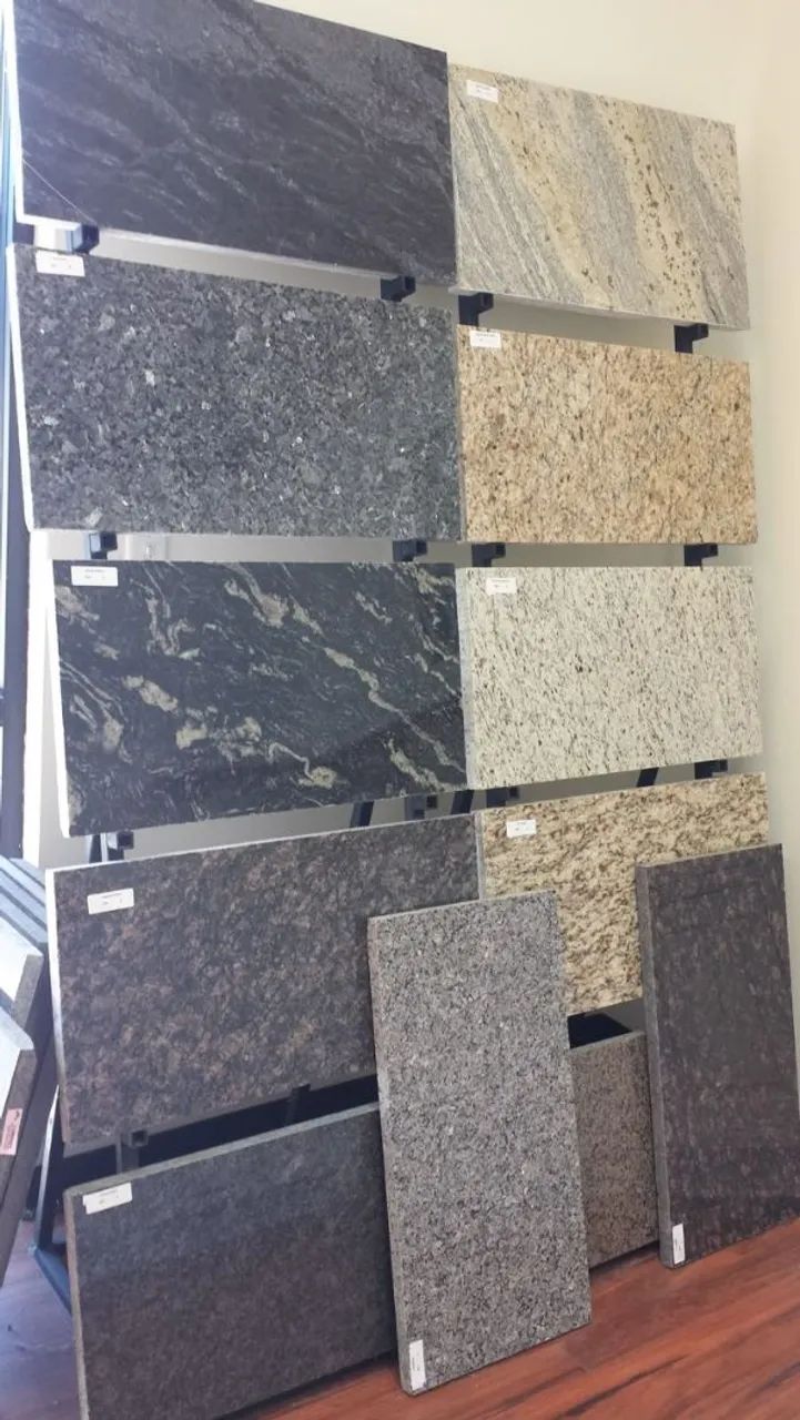 Piso de Cerâmica Preto Brilhante para Banheiro - Foto 2