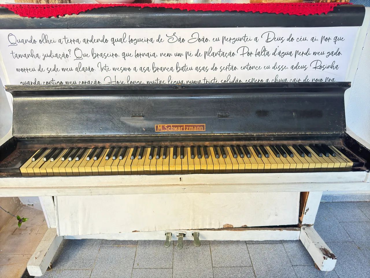 Vendo piano antigo  - Foto 2