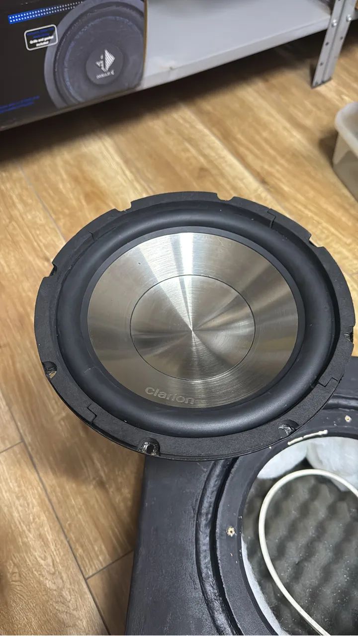Subwoofer Clarion WG2520 300W 