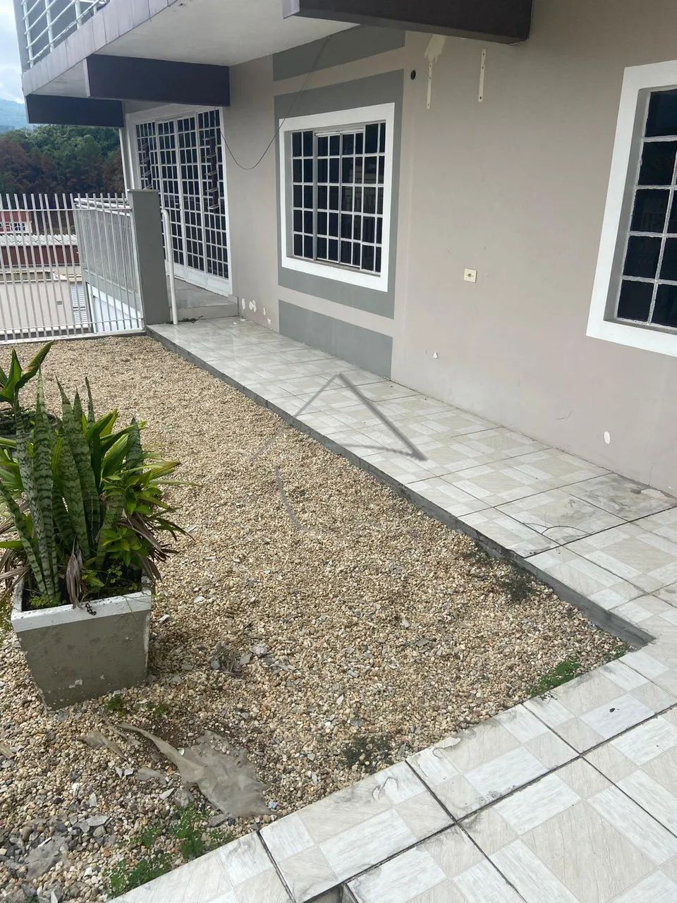 Imóvel para aluguel tem 70 metros quadrados com 2 quartos em Tifa Martins - Jaraguá do Sul - Foto 2