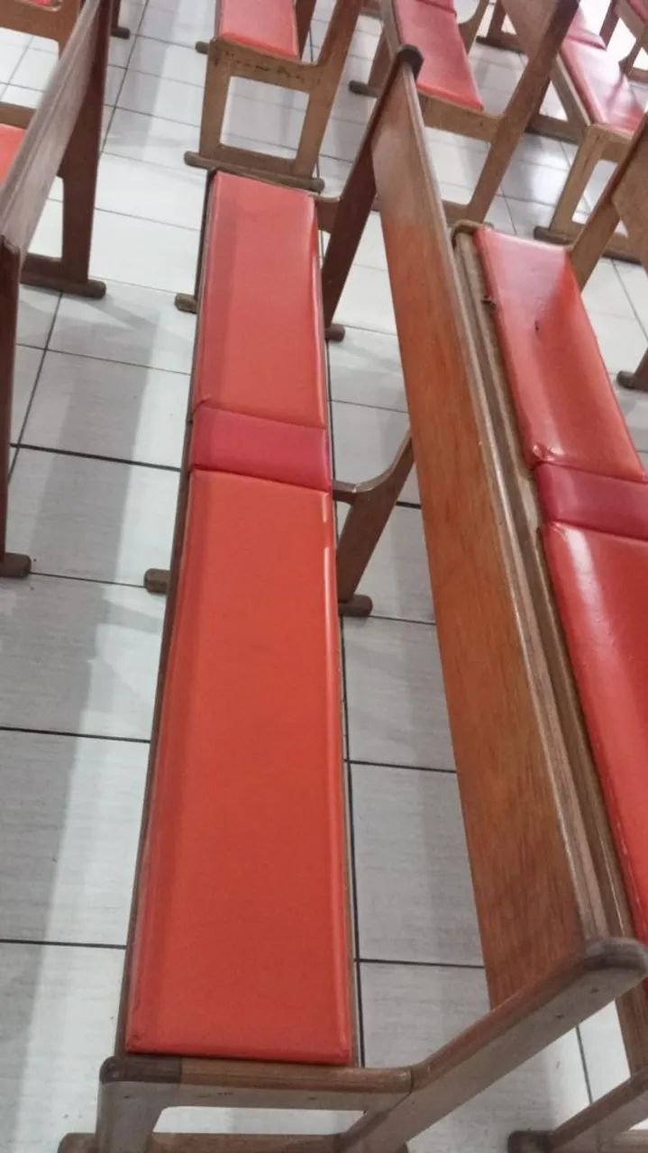 Bancos de Madeira para Igreja/Auditório - Foto 4