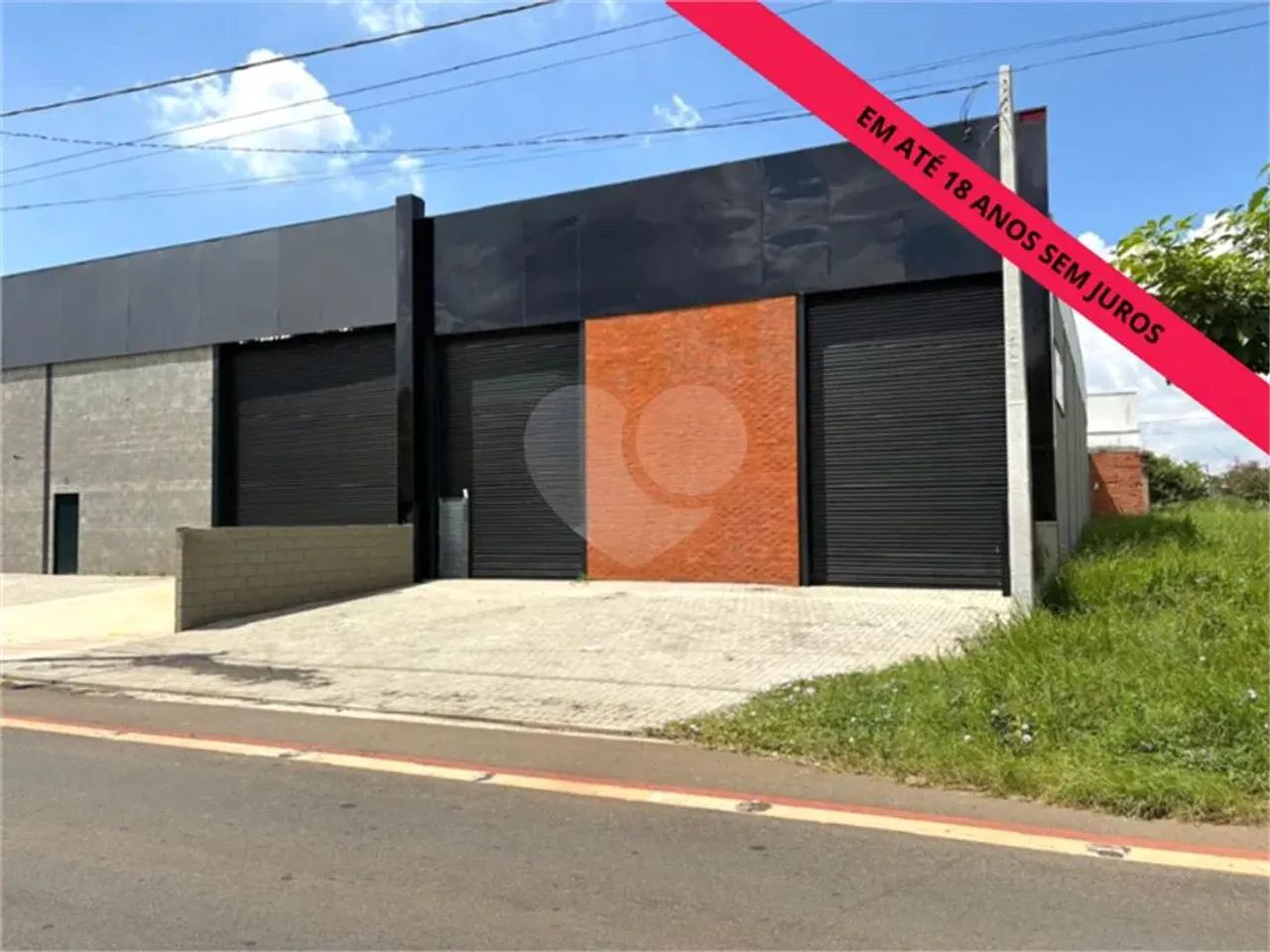 Galpão Comercial para venda e locação no Bairro Santa Rita em Piracicaba/SP.