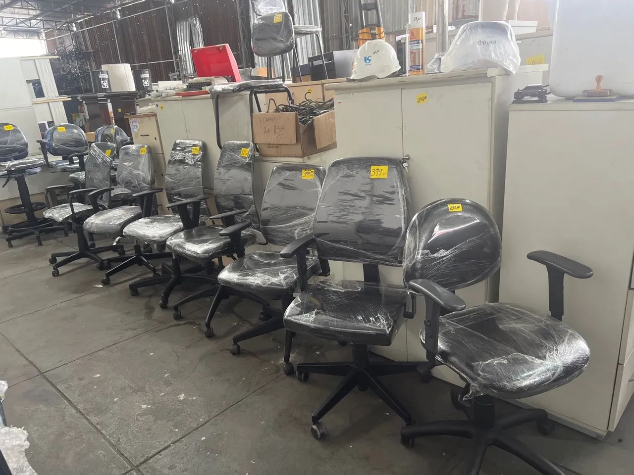 Cadeiras de Escritório - Diversos Modelos - Ótimas Oportunidades! - Foto 5