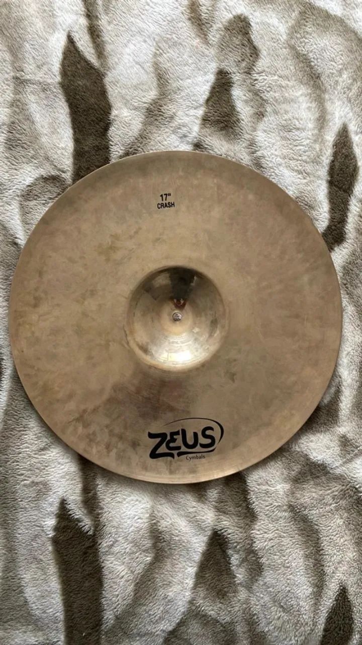Crash Zeus hybrid 17 (prato de ataque) - Instrumentos musicais
