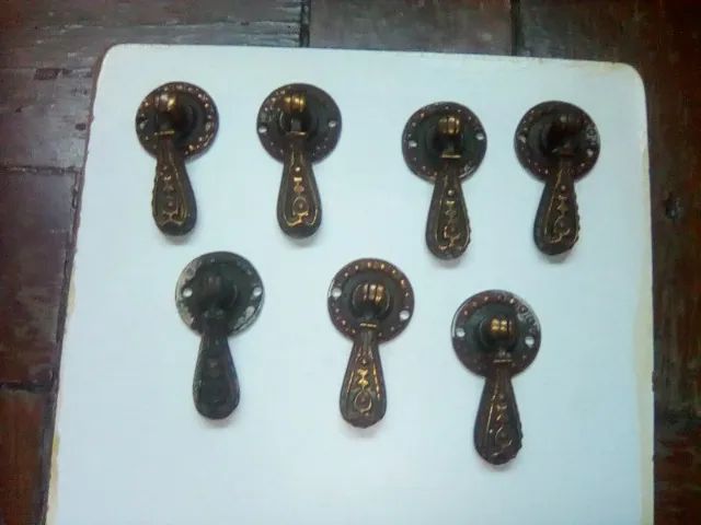 Chaves, Rosetas, Puxadores e Avalancas de Ferro  - Foto 2