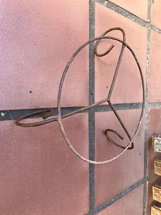 Suporte de Ferro para Vaso de Planta