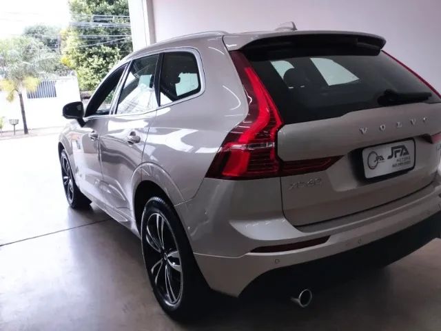 Volvo XC60 Momentun Awd 2019  * - Foto 4
