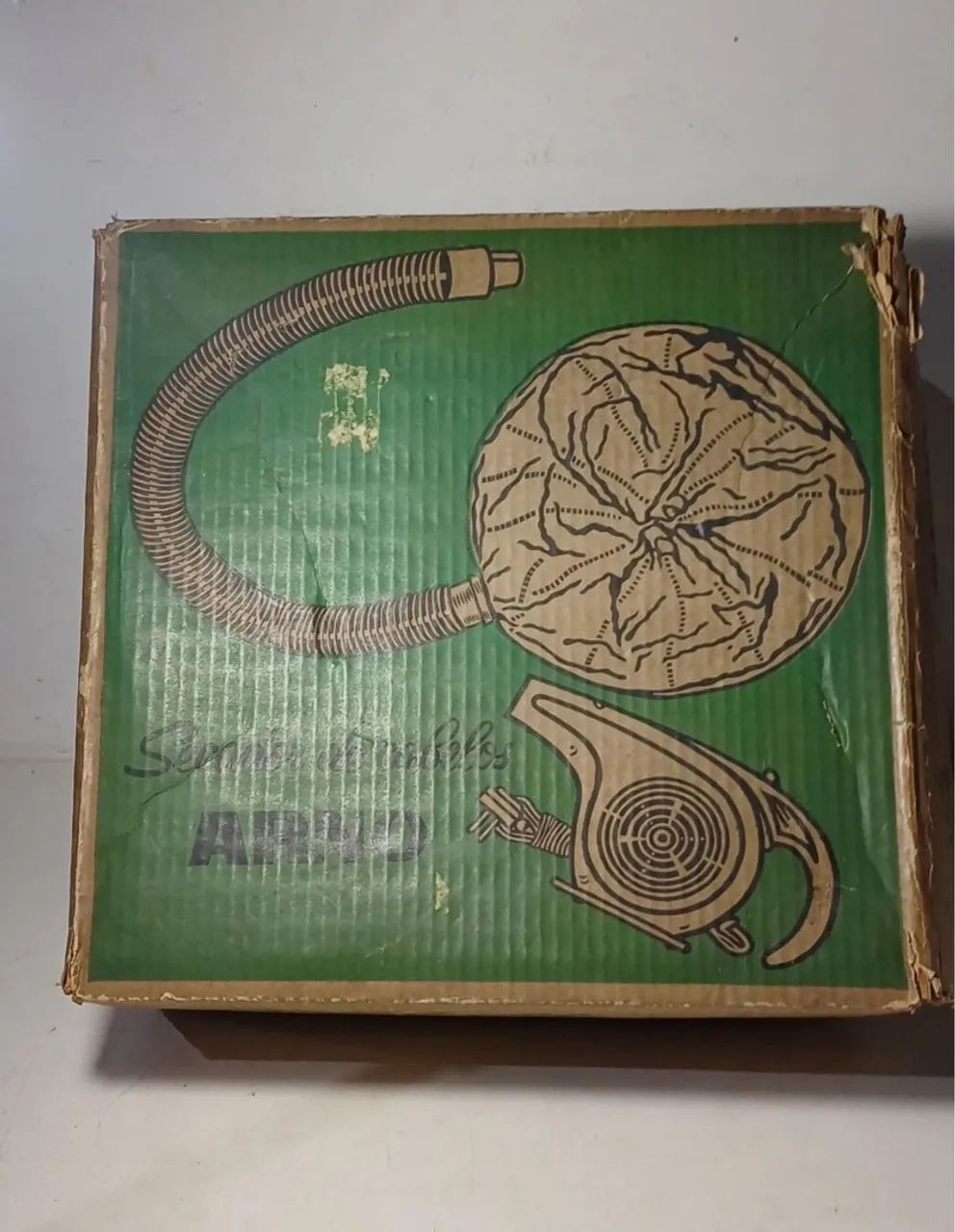 Secador de cabelo Arno vintage FUNCIONA SÓ QUE BEM FRACO PRECISA DE REVISÃO  - Foto 4
